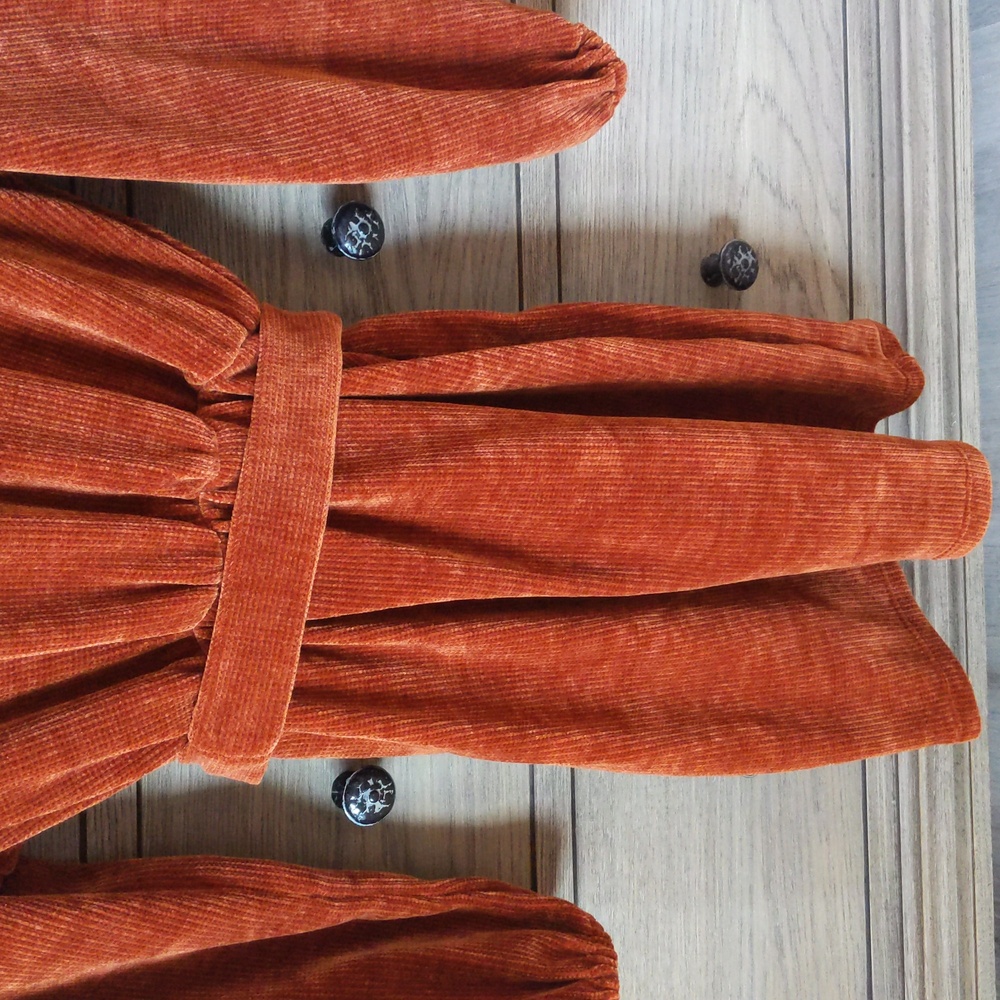 Amadi Rust Color Dress Robe - Picture 6 of 8